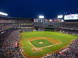 Globe_life_park